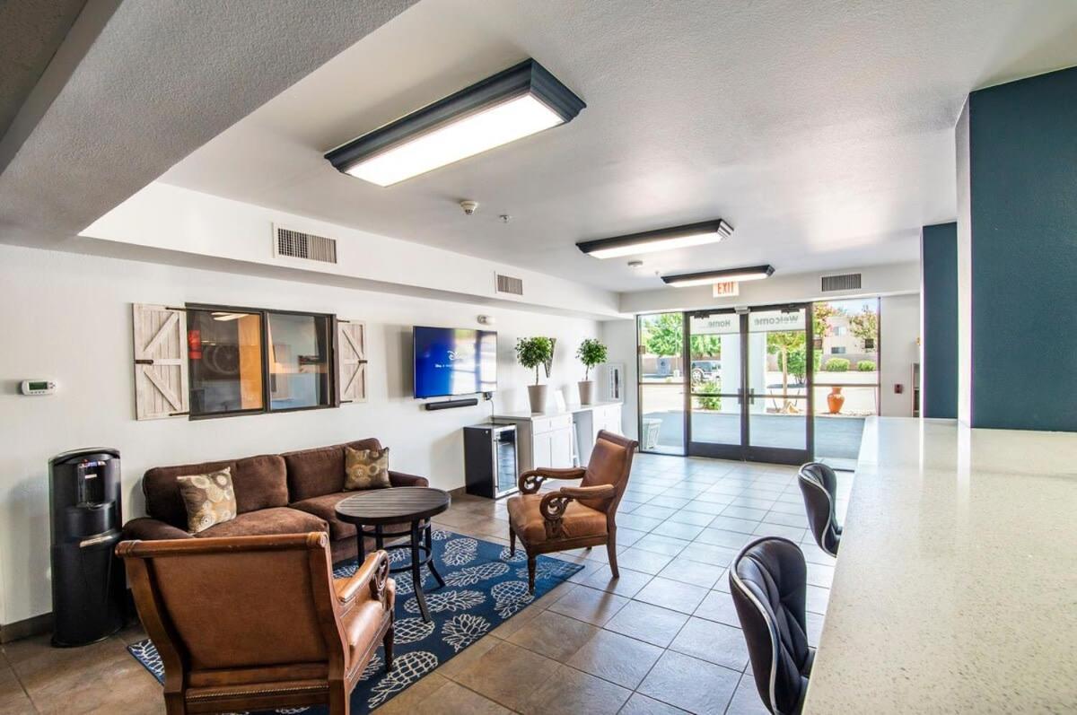 Sierra Vista Studio Apartment With Full Kitchen And King Bed Exterior photo